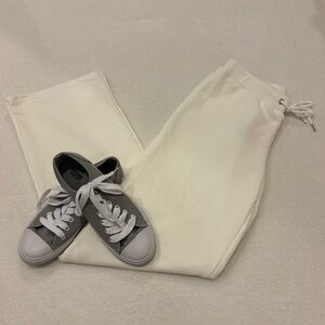 Edikted Wide Leg Sweatpants- BNWT